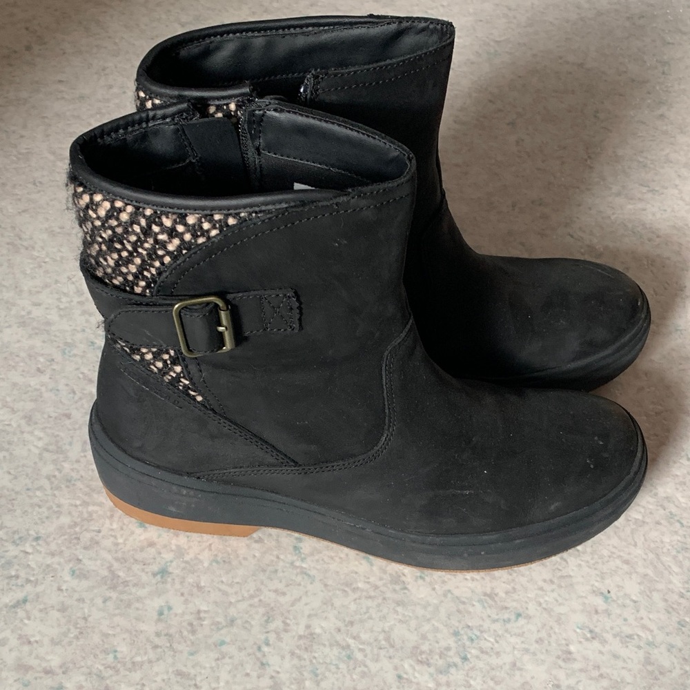 Merrell Black Ankle Boots with Tweed Collar 9.5